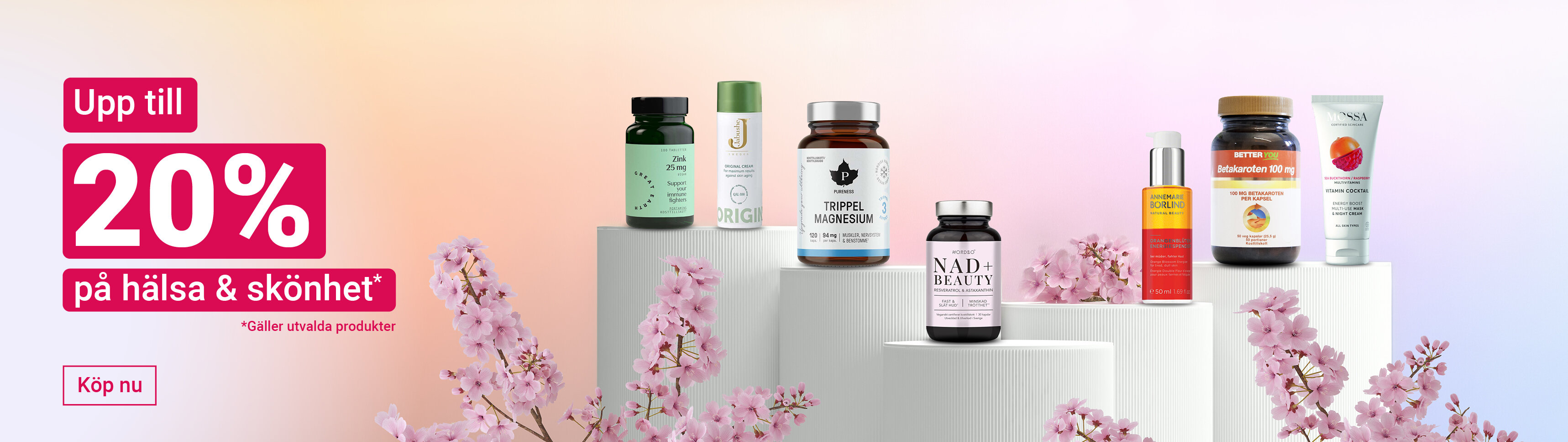 Tre kvinnor som ler och ser ut att ha kul tillsammans. Det finns även produkter som är med i den aktuella kampanjen Medlemskampanj - upp till 30% på utvalt. 