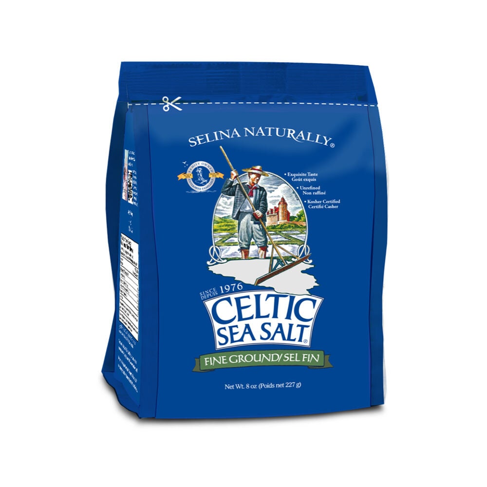 Celtic havssalt i ströare med finmalet oraffinerat salt rikt på mineraler